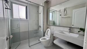 Phu My Hung - Nguyen Luong Bang Central Apartment