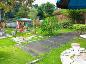 Hotel Palem Sari Syariah Batu RedPartner