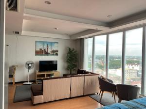 Premium Studio Staycation by Rubi at The Penthouse Hotel and Residences