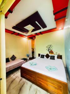 SAHASRA HOME STAY HAMPi