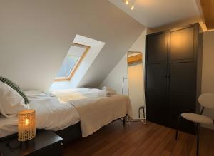 L1SB18 - Central 2BR Hideaway