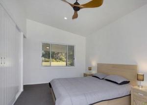 Dreamtime 5 Ward St Hat Head -No Sheets or Towels provided