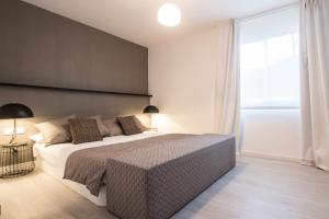 Deluxe Apartment room in Town Hall Apartments
