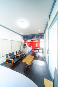 INARI guest house 栗林公園徒歩3分 二棟貸切 駐車場一台無料