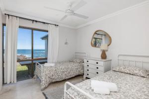 Waterfront Ocean Cottage