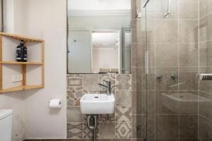 Waterfront Ocean Cottage