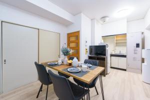 名古屋駅から地下鉄7分 繁華街栄駅近く1LDK39m2最大8名