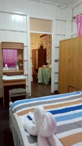 Khun Cham-nan Herb Garden House