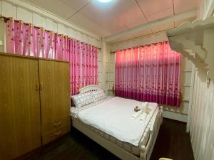 Khun Cham-nan Herb Garden House