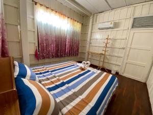 Khun Cham-nan Herb Garden House