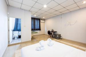 XX At Gate Suvarnabhumi Airport