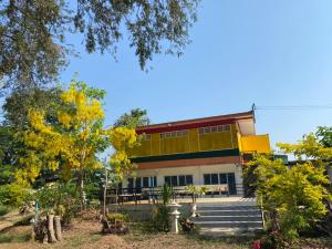 Khun Cham-nan Herb Garden House