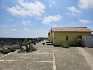 Udo Sunflower Pension