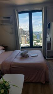 Studio Condo Fully Furnished-near IT Park