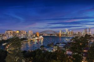 Panoramic Sydney Harbour Views from Luxury 1-Bedroom Apartment in McMahons Point