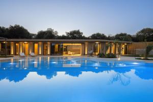 Salisol Villa - Green Oasis