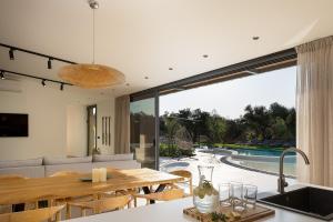 Salisol Villa - Green Oasis