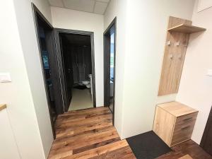 Dimael Hostel & Apartments