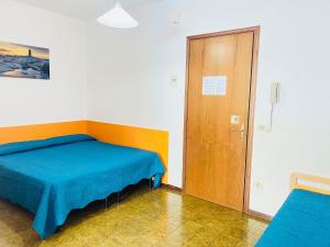 Cozy studio in a modern residence