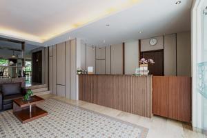 Sans Vibes Jasmine Suite TB Simatupang
