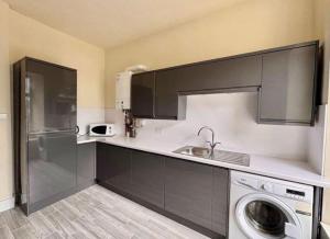 Central Charming Sea View Loft Flat