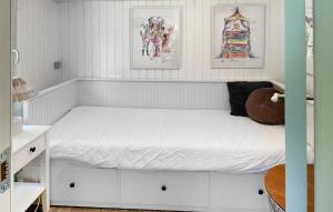 Lovely Home In Jerup With Wifi