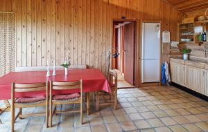 Cozy Home In Bindslev With House Sea View