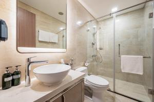 LANDMARK 81 Luxury 1 Bedroom Nice