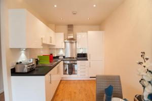 Station Suites