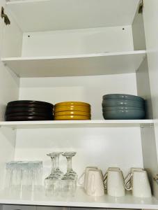 Enzo Stays - Sarona City