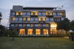 Moolchand Resort