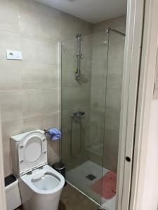 Esteban Mor B, metro Barrio Concepción, Tanatorio M30