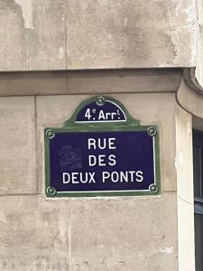 Studio Île Saint Louis 75004 Paris