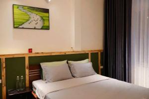 Lunar House Homestay