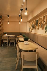 Terrace Heights Unit - Good for 3