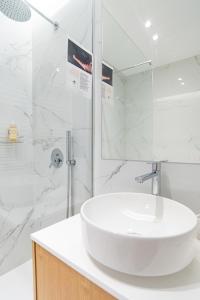 Bellevue Living Sea and City By MP