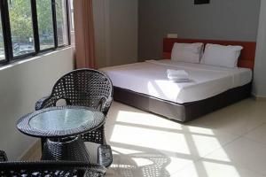 Mars Hotel