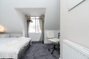 Open Mind Property - 8 Guests & Free Parking