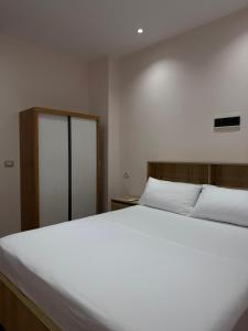 4 Nest Apartments #2