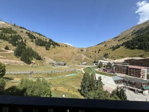 Studio cabine 3 couchages près des pistes à Auris - FR-1-297-351