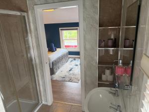 Crown and Shamrock Inn