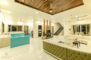 Platinum Villa