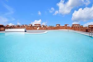 Villa Majanicho Pueblo con piscina