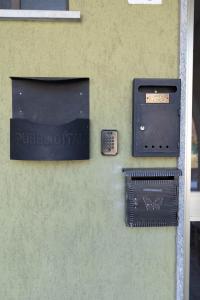 Rifugio al Bivio 14 chilometri Prato Nevoso - 9 chilometri Artesina