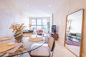 Penthouse Peaceful 2 Bed Fulham West Kensington