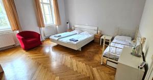 Sobieski Sigmund Freud Apartment