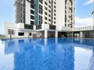 Space Residency by Avery with Cityview at JBCC #Free Parking #Walk 100m to KSL #Infinity Pool #中英文房东