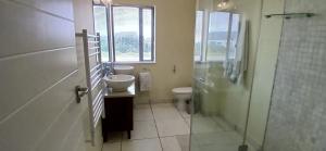 Elegant Golf Estate Getaway