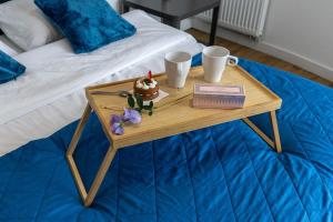 Wola Studio - 9th Floor with Balcony - by Rentujemy