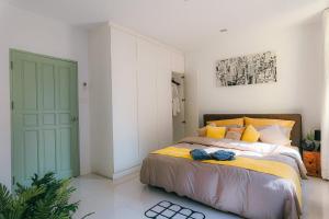 4BR 10PAX Near BTS Phrom Phong Emsphere Emquartier